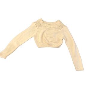 Cute Cropped Cream Ivory White Scoop Neck Long Sleeve Sweater